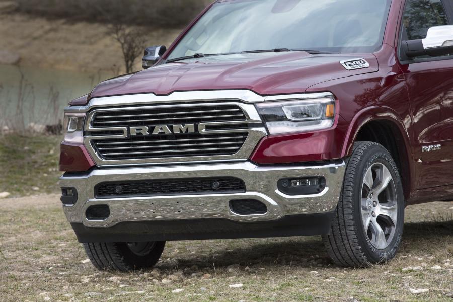 Детали экстерьера Dodge Ram 1500 Laramie Crew Cab (DT) 2018 года  (фото 19 из 22)